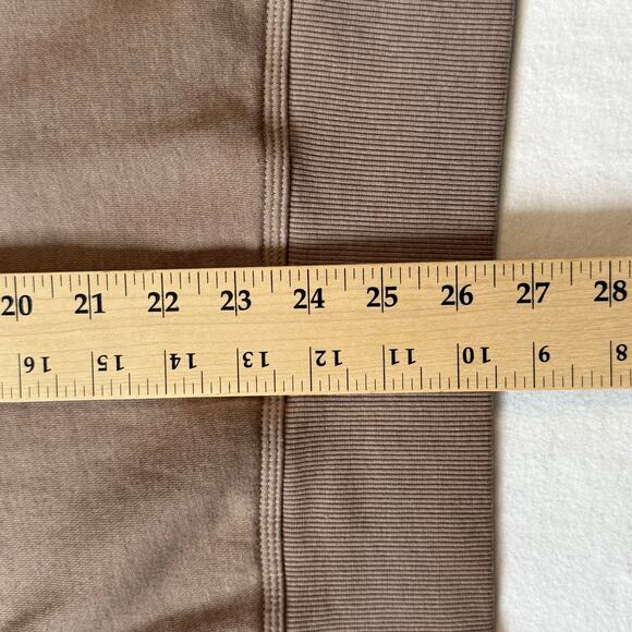 Champion Ombre Soccer Sweatshirt Women’s Medium Cream Gray Pullover - Picture 7 of 9